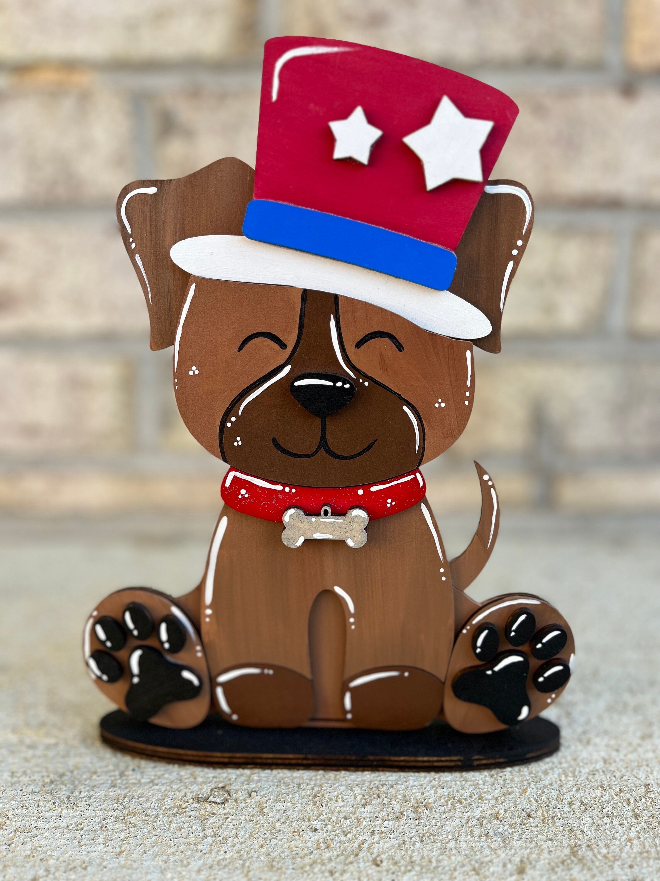 Dog Interchangeable Desk Buddy with Seasonal and Holiday Hats