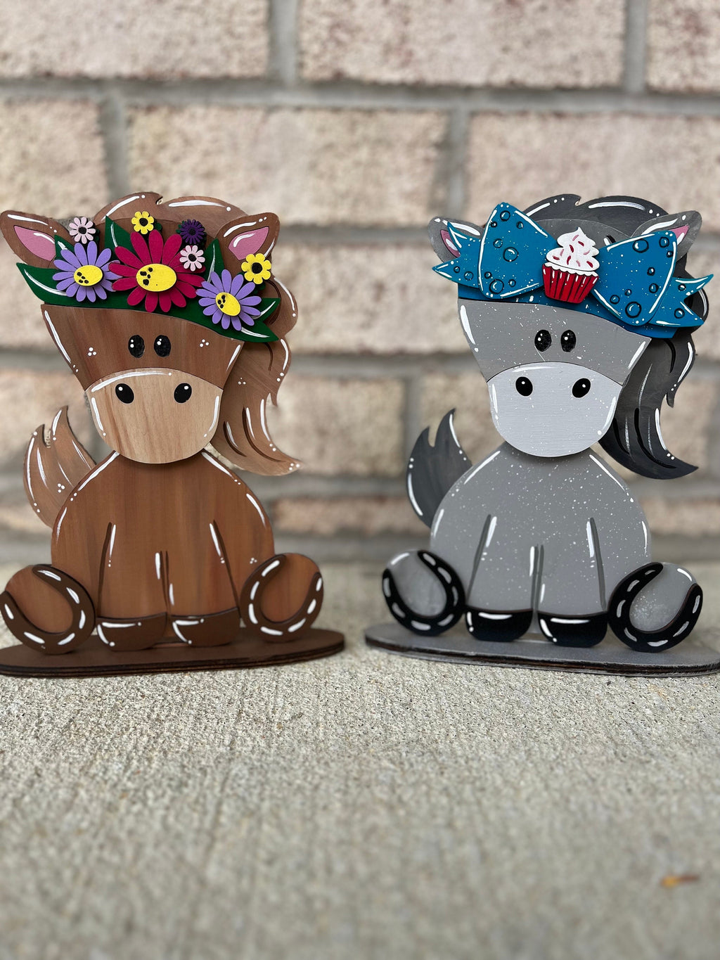 Horse Desk Buddy with Birthday Hat