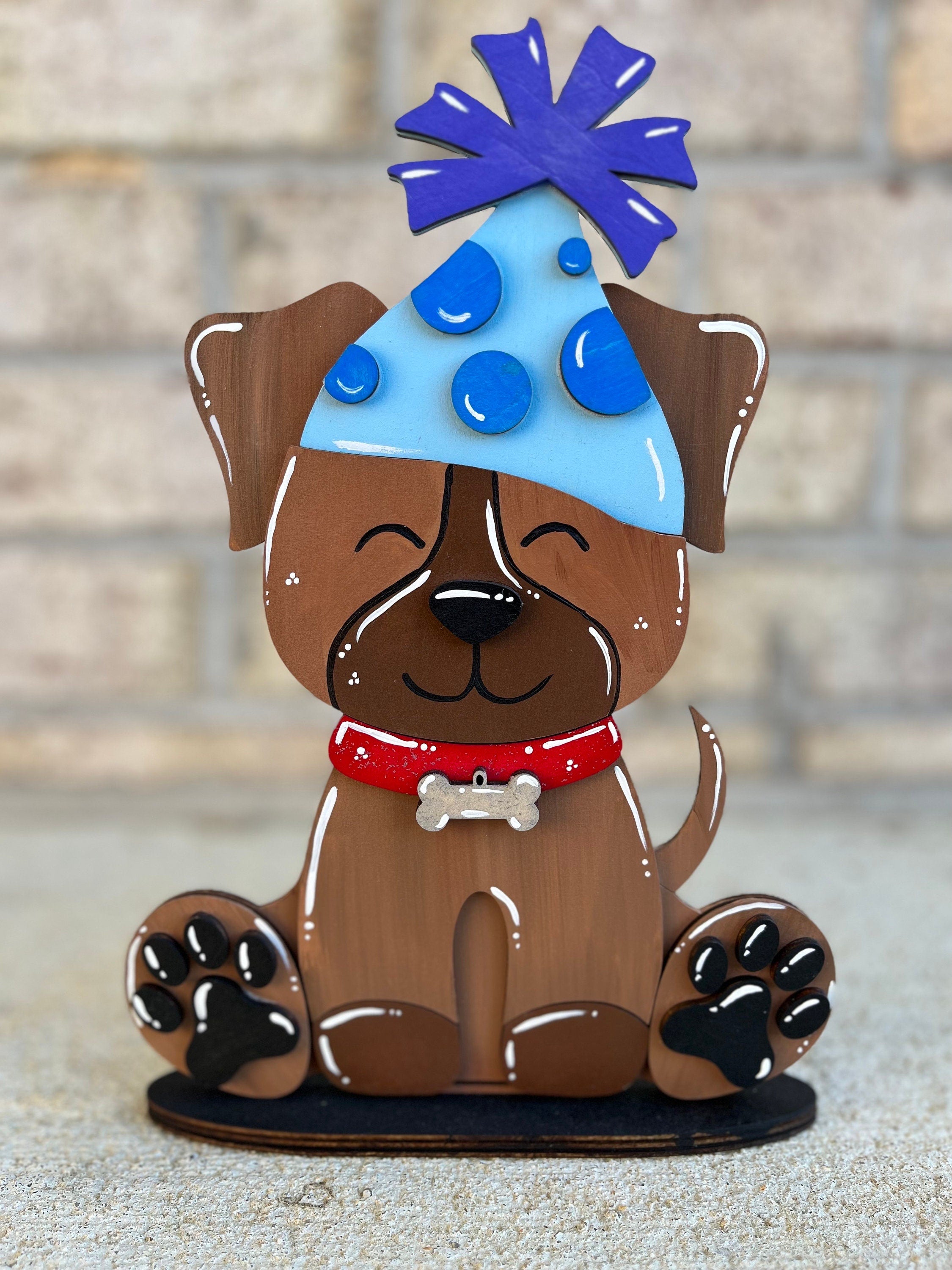 Dog Interchangeable Desk Buddy with Seasonal and Holiday Hats