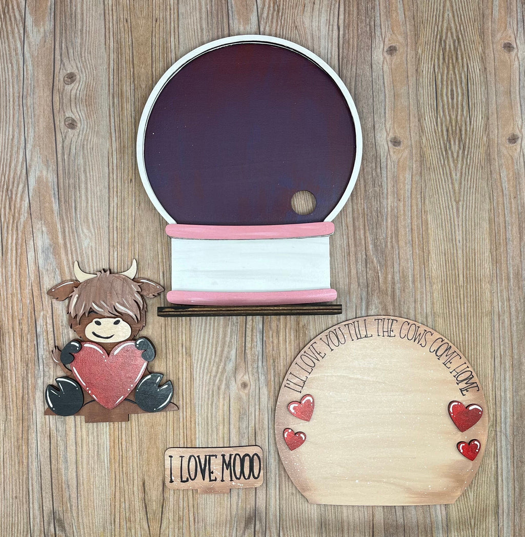 Highland Cow Interchangeable Snow Globe