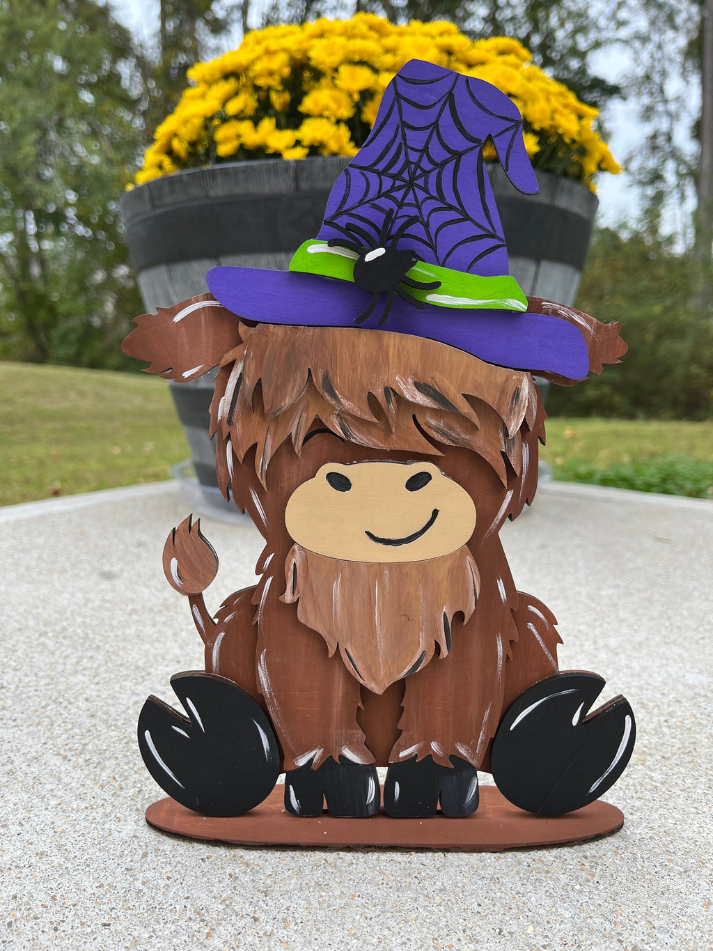 Paint your own Highland cow interchangeable sign