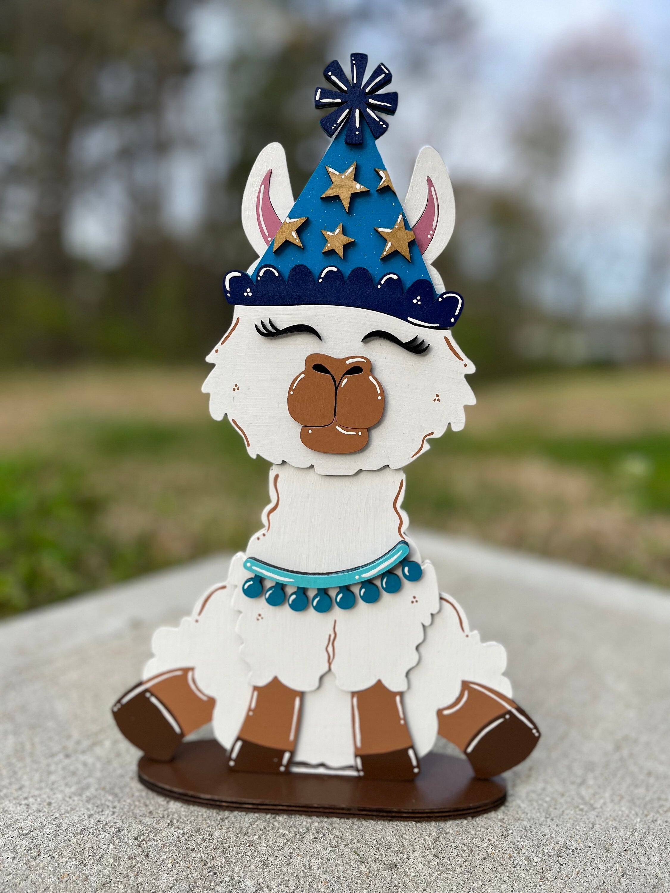Llama Birthday Desk Buddy with Interchangeable Hat