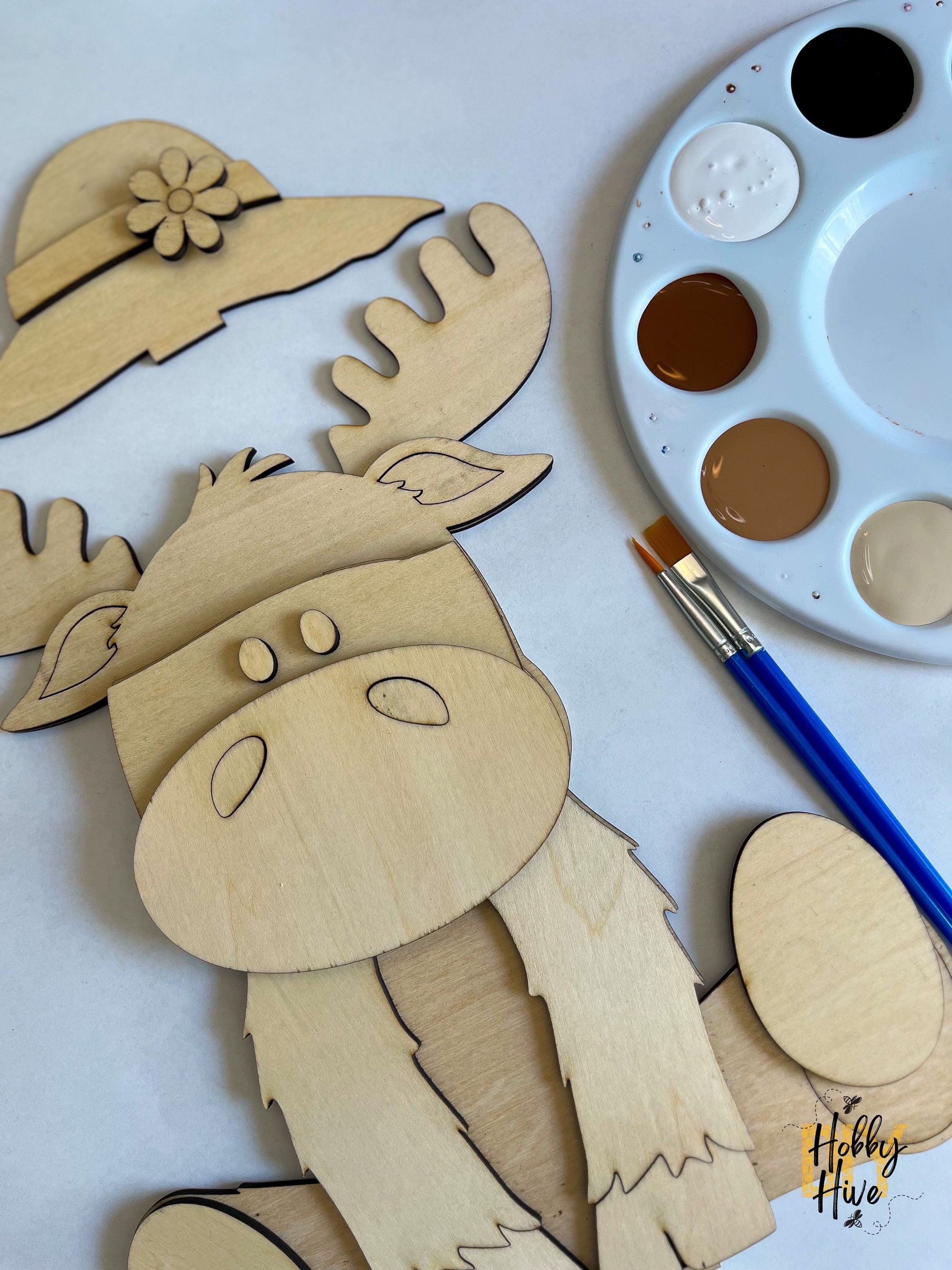 Paint Your Own Moose Interchangeable Sign with Seasonal and Holiday Hats Included