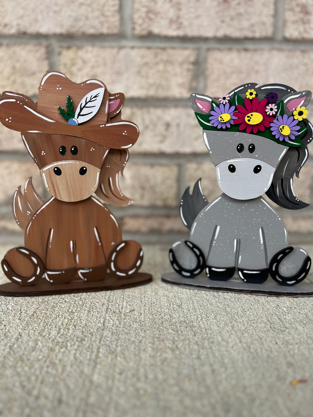 Horse Desk Buddy with Birthday Hat